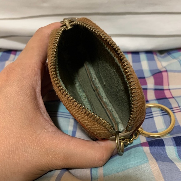 Vintage Dooney & Bourke AWL Zip Key Caddy - Picture 10 of 10